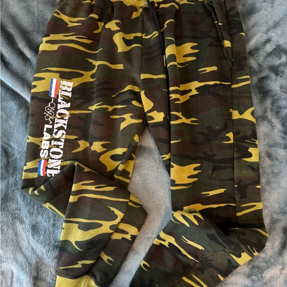 FULL SET (BLACKSTONE LABS) HOODIE WITH SWEAT PANTS. Awesome condition! - Picture 3 of 16